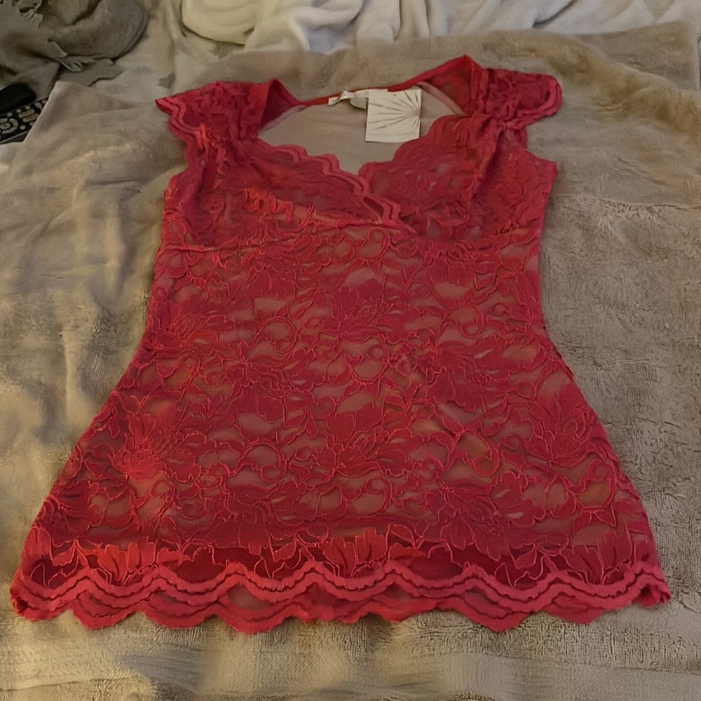 Beautiful Cap Sleeve Lace Top by Boston Proper Size Sm. Color is Forget Me Not - Picture 5 of 7